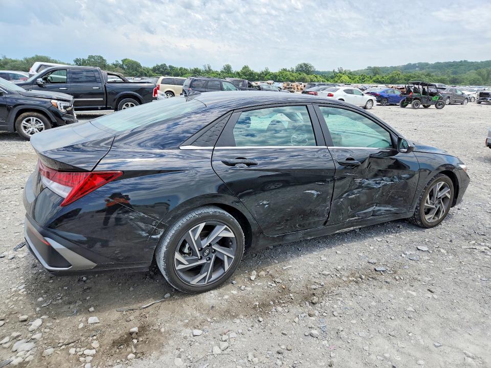 2025 HYUNDAI ELANTRA SEL — Фото 3 из 12