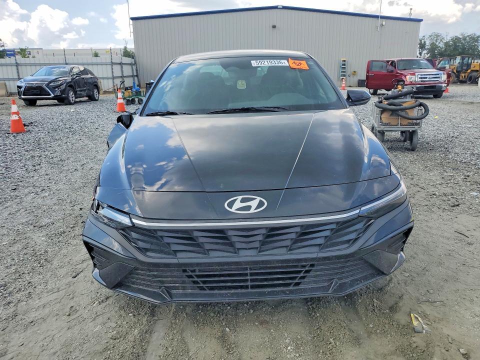2025 HYUNDAI ELANTRA HYBRID SEL SPORT — Фото 5 из 12