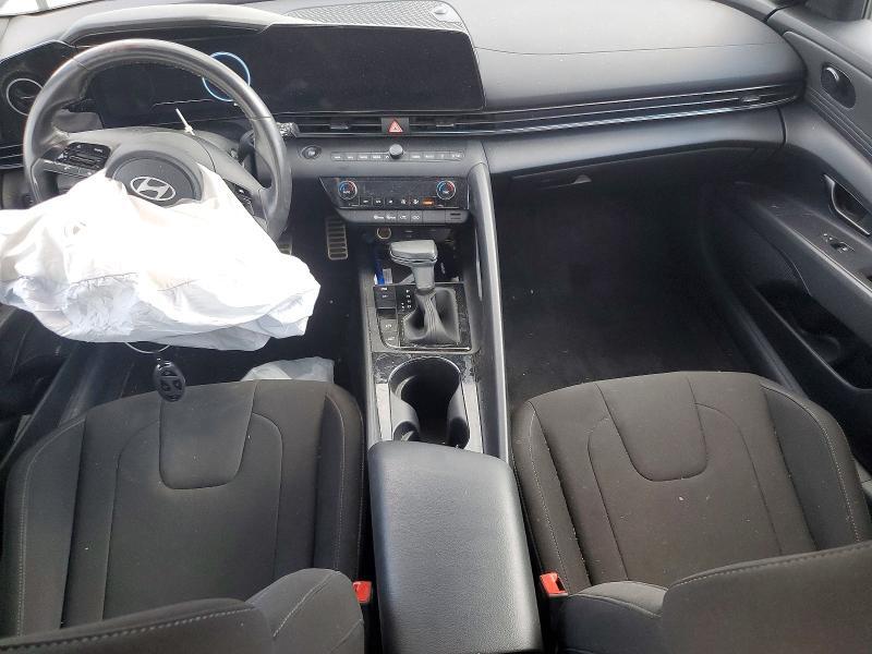 2025 HYUNDAI ELANTRA HYBRID SEL SPORT — Фото 8 из 12
