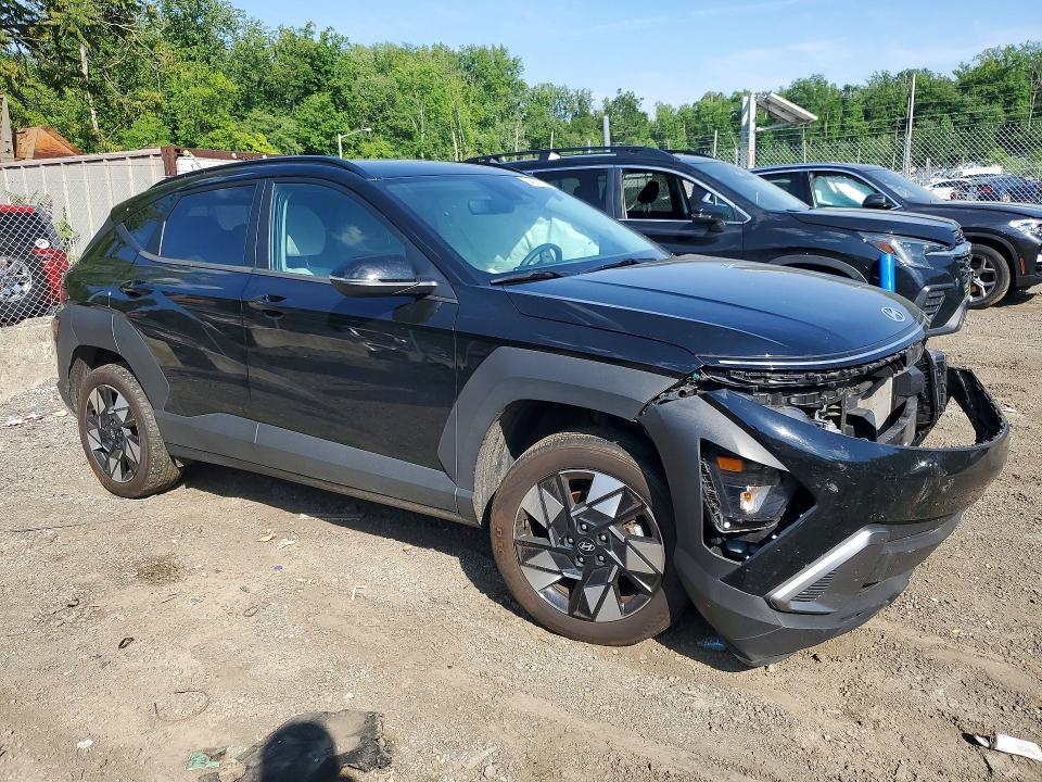 2025 HYUNDAI KONA SEL — Фото 4 из 12
