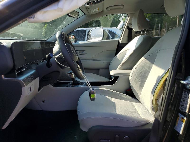 2025 HYUNDAI KONA SEL — Фото 7 из 12