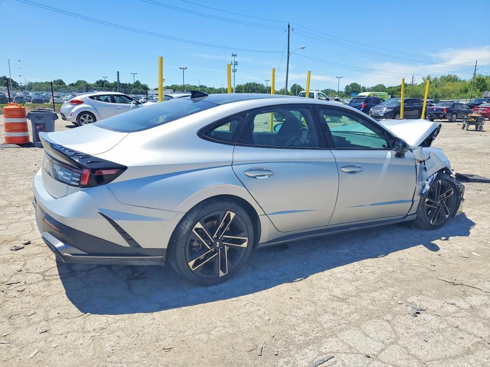 2025 HYUNDAI SONATA N LINE — Фото 3 из 12
