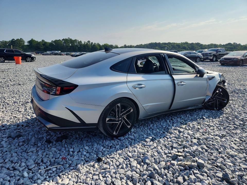 2025 HYUNDAI SONATA N LINE — Фото 3 из 12