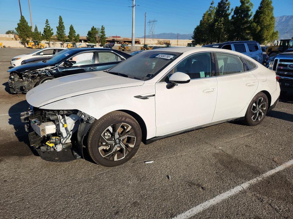 2025 HYUNDAI SONATA