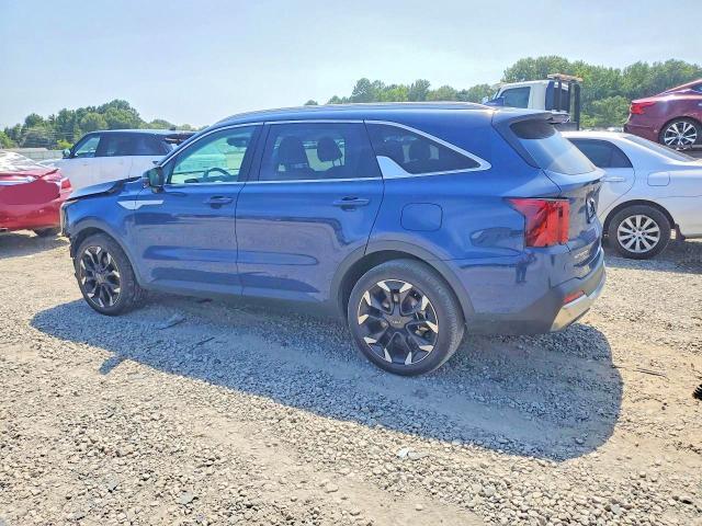2025 KIA SORENTO EX — Фото 2 из 14