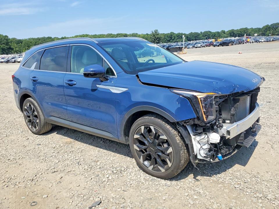 2025 KIA SORENTO EX — Фото 4 из 14