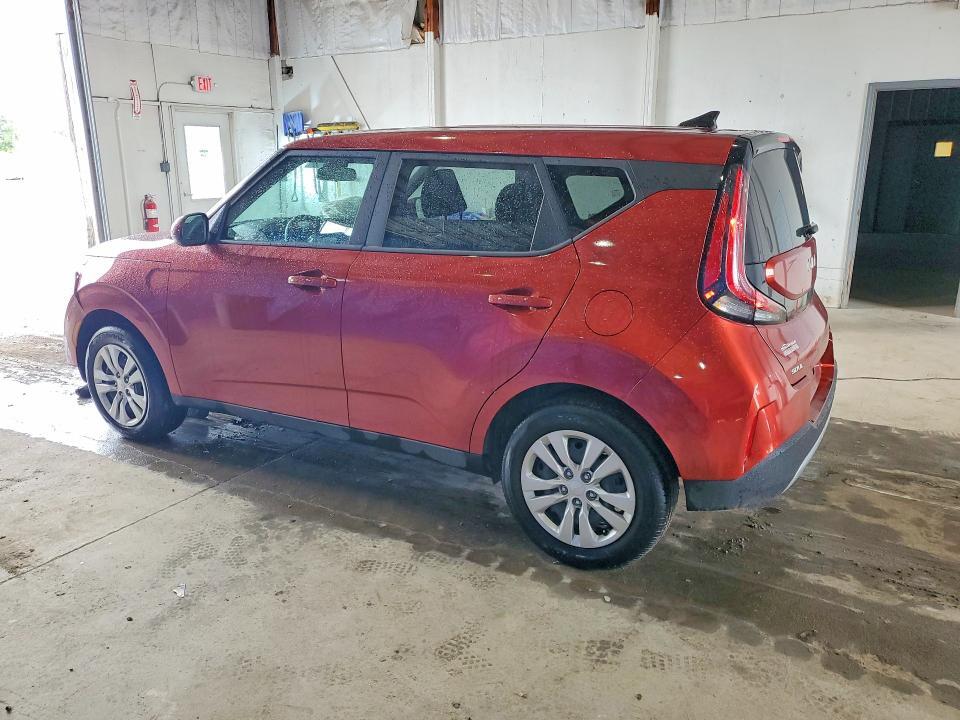 2025 KIA SOUL LX — Фото 2 из 12