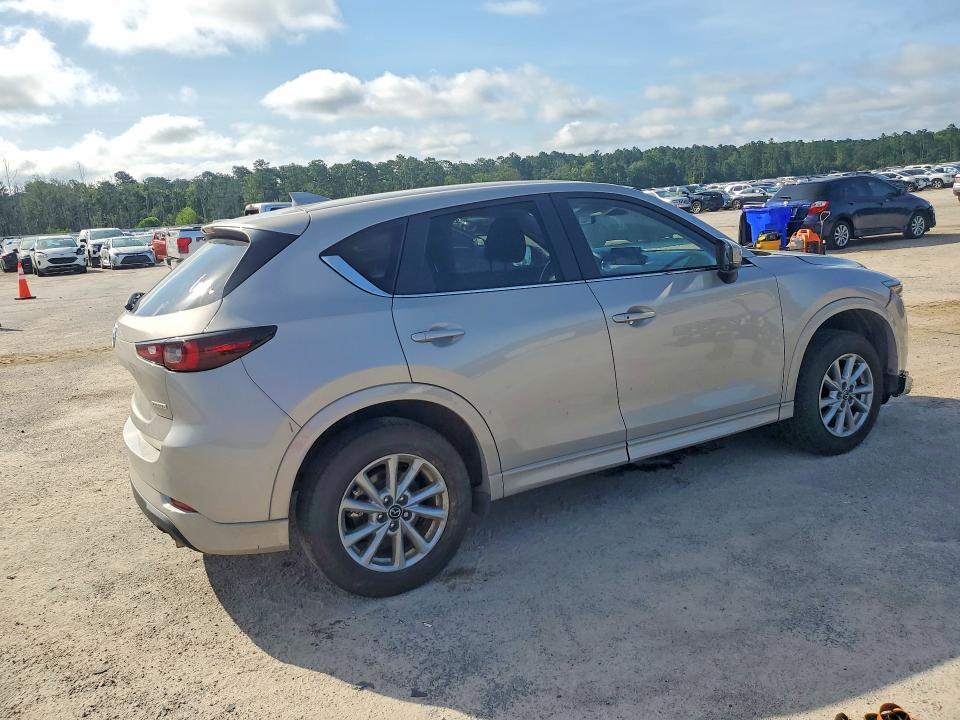 2025 MAZDA CX-5 PREFERRED — Фото 3 из 13