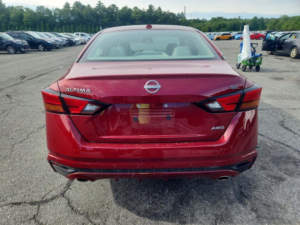 2025 NISSAN ALTIMA SL — Фото 6 из 12