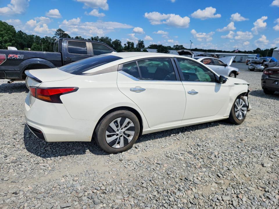 1N4BL4BV4SN342532 2025 NISSAN ALTIMA photo no. 3