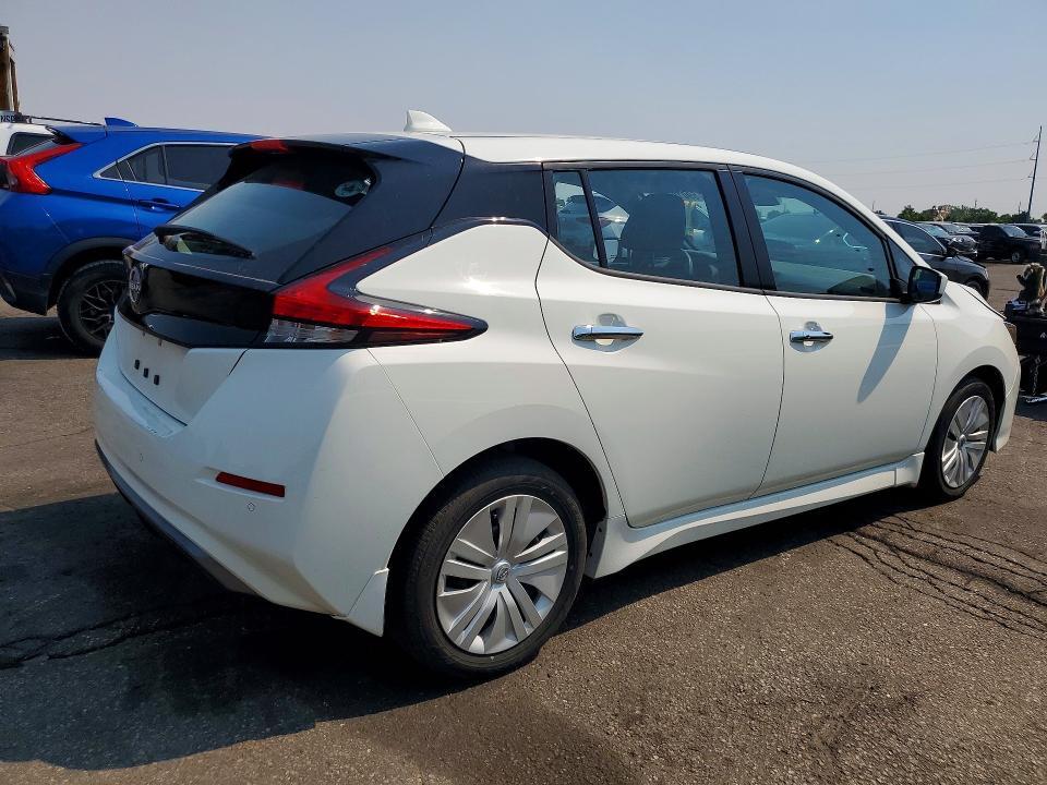 1N4AZ1BV0SC562223 2025 NISSAN LEAF photo no. 3