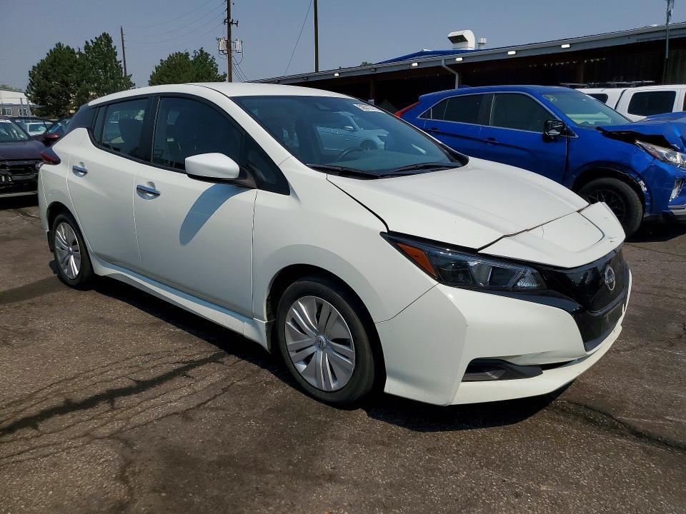 1N4AZ1BV0SC562223 2025 NISSAN LEAF photo no. 4