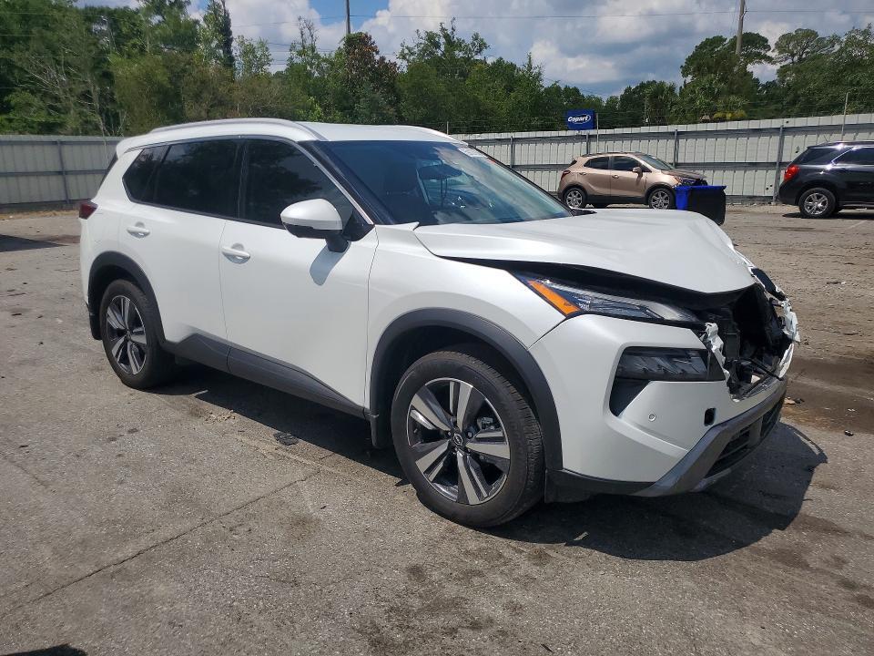 2025 NISSAN ROGUE SL — Фото 4 из 13