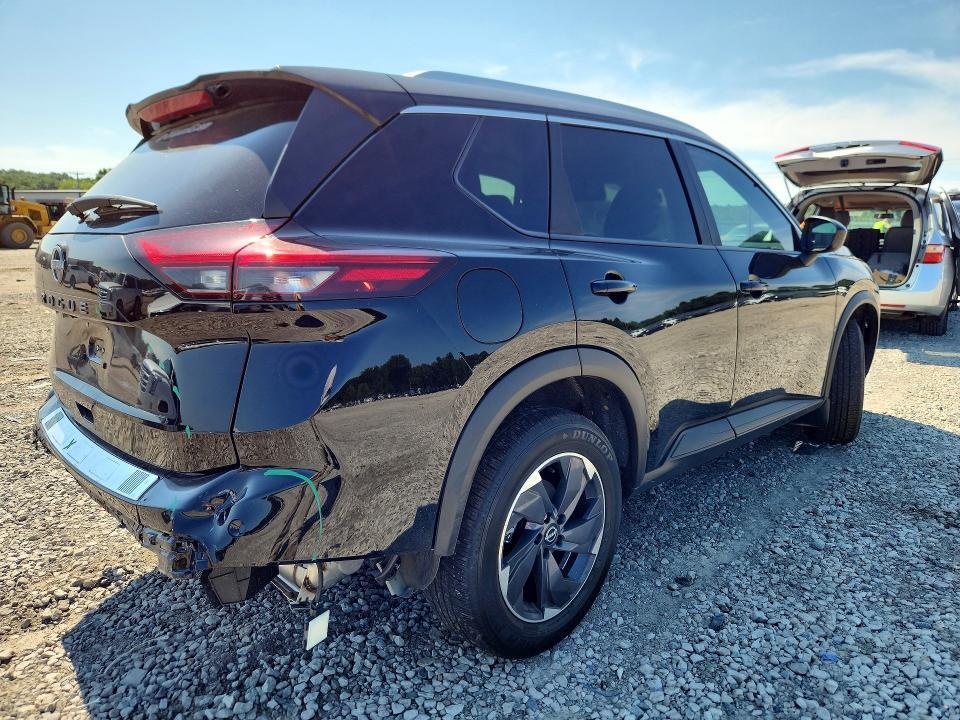 2025 NISSAN ROGUE SV — Фото 3 из 12