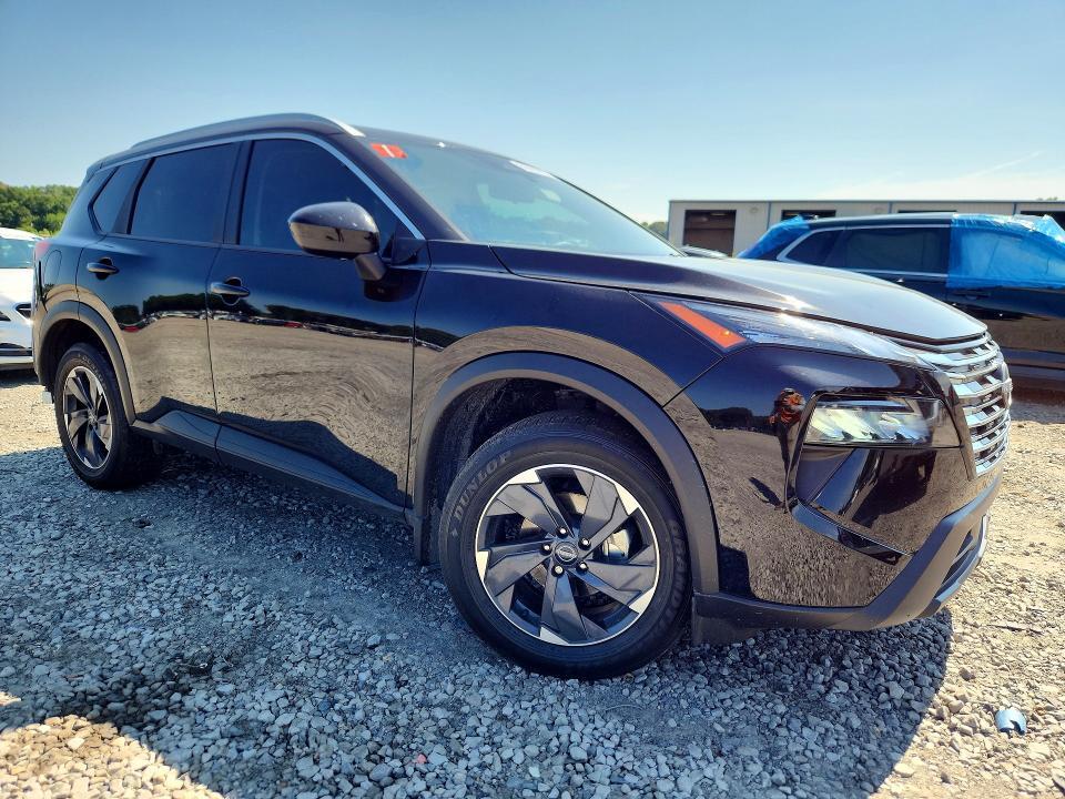 2025 NISSAN ROGUE SV — Фото 4 из 12