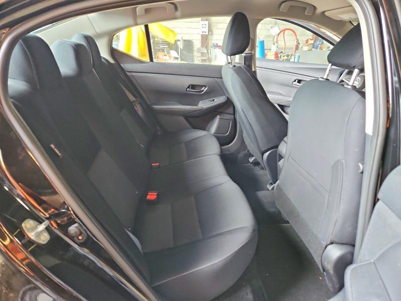 2025 NISSAN SENTRA SV — Фото 10 из 12