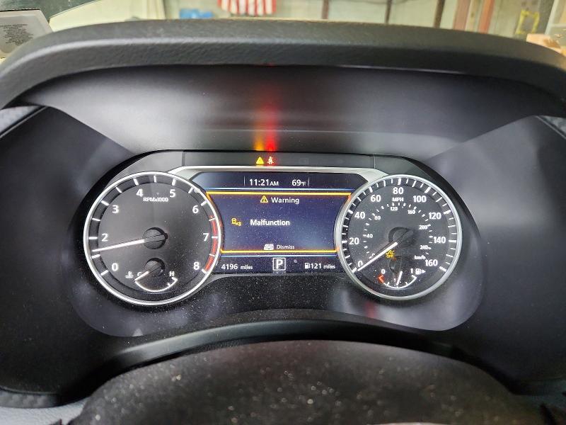 2025 NISSAN SENTRA SV — Фото 9 из 12