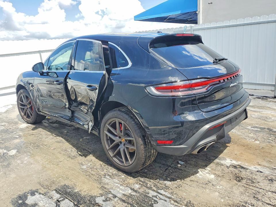 2025 PORSCHE MACAN S — Фото 2 из 13