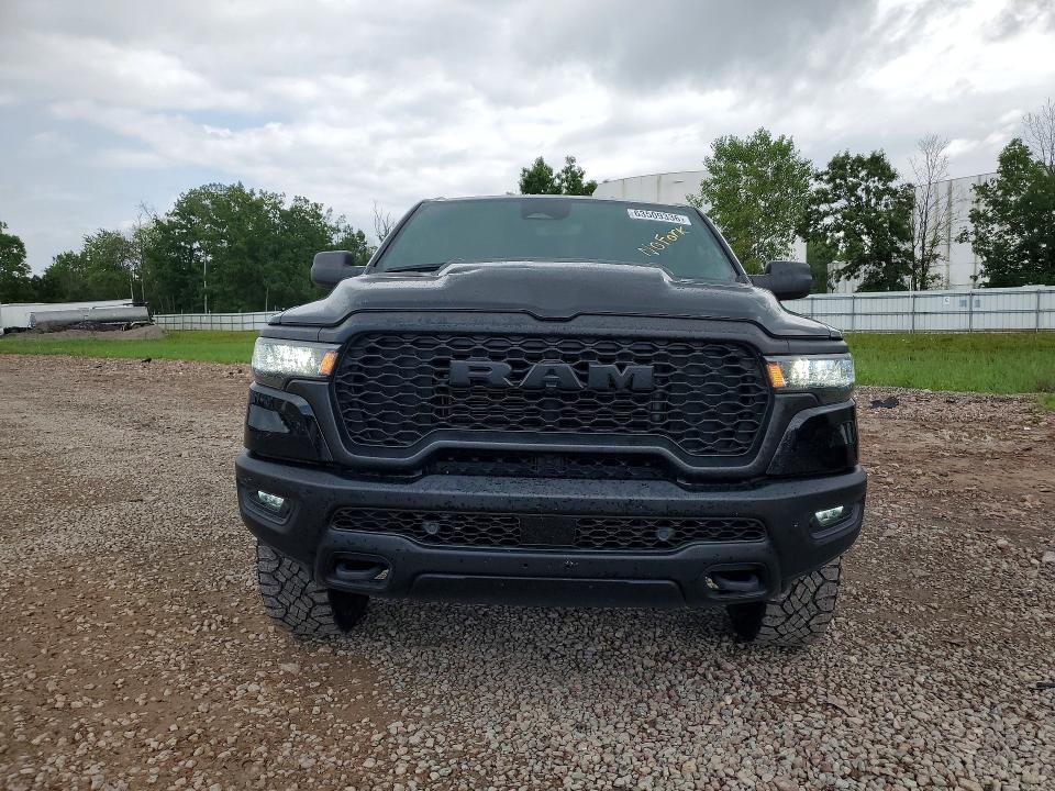 2025 RAM 1500 REBEL — Фото 5 из 13