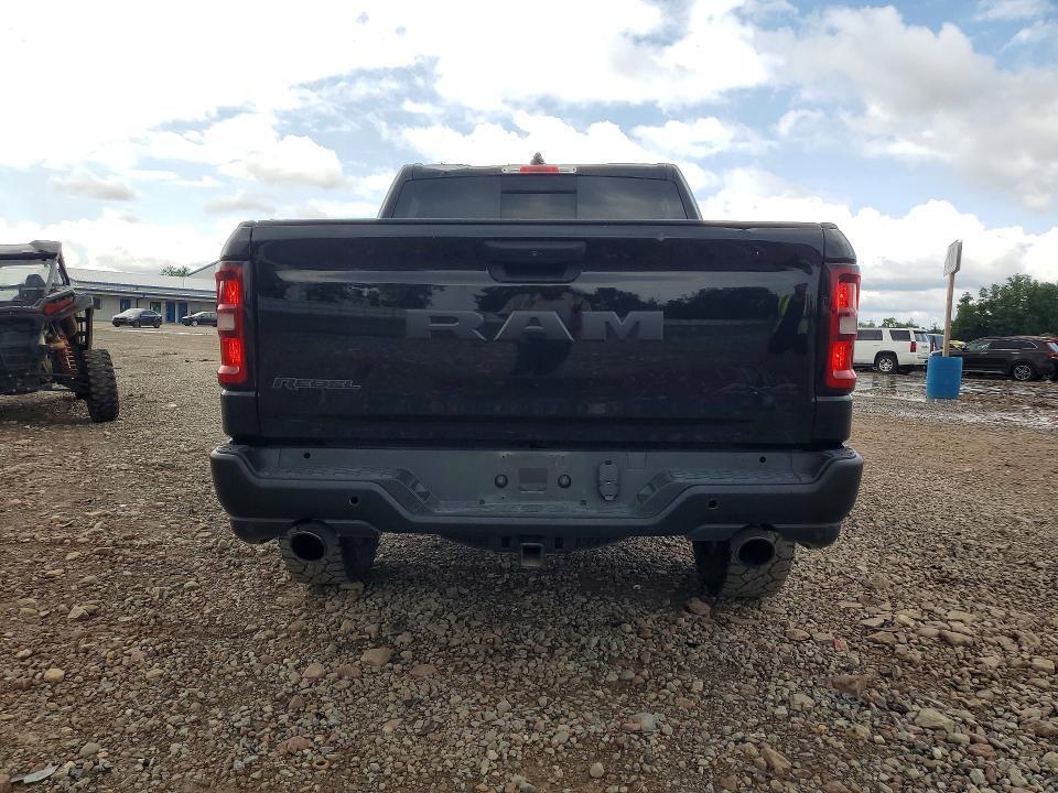 2025 RAM 1500 REBEL — Фото 6 из 13