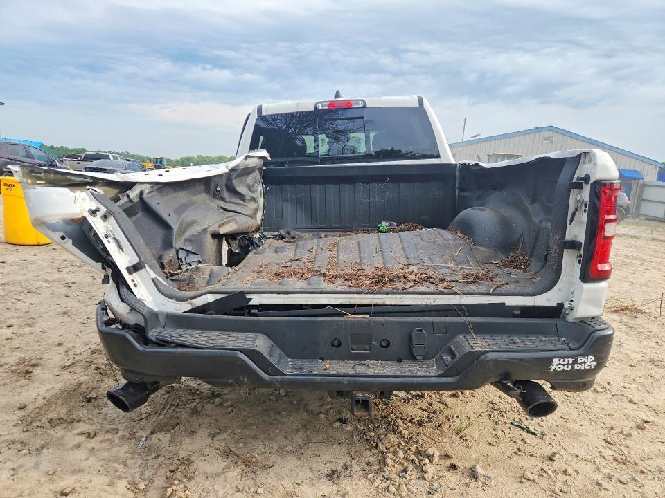 2025 RAM 1500 TRADESMAN — Фото 6 из 13