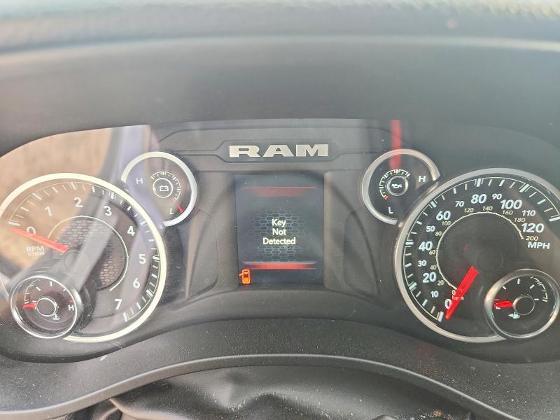2025 RAM 1500 TRADESMAN — Фото 9 из 13