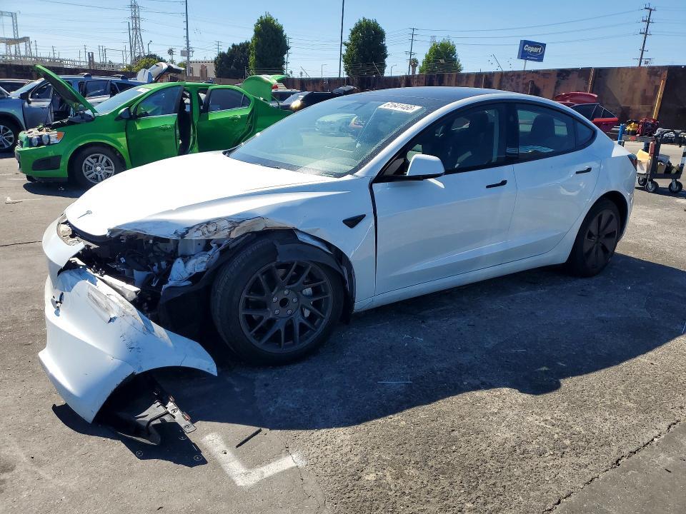 5YJ3E1EA7SF880494 2025 TESLA MODEL 3 photo no. 1