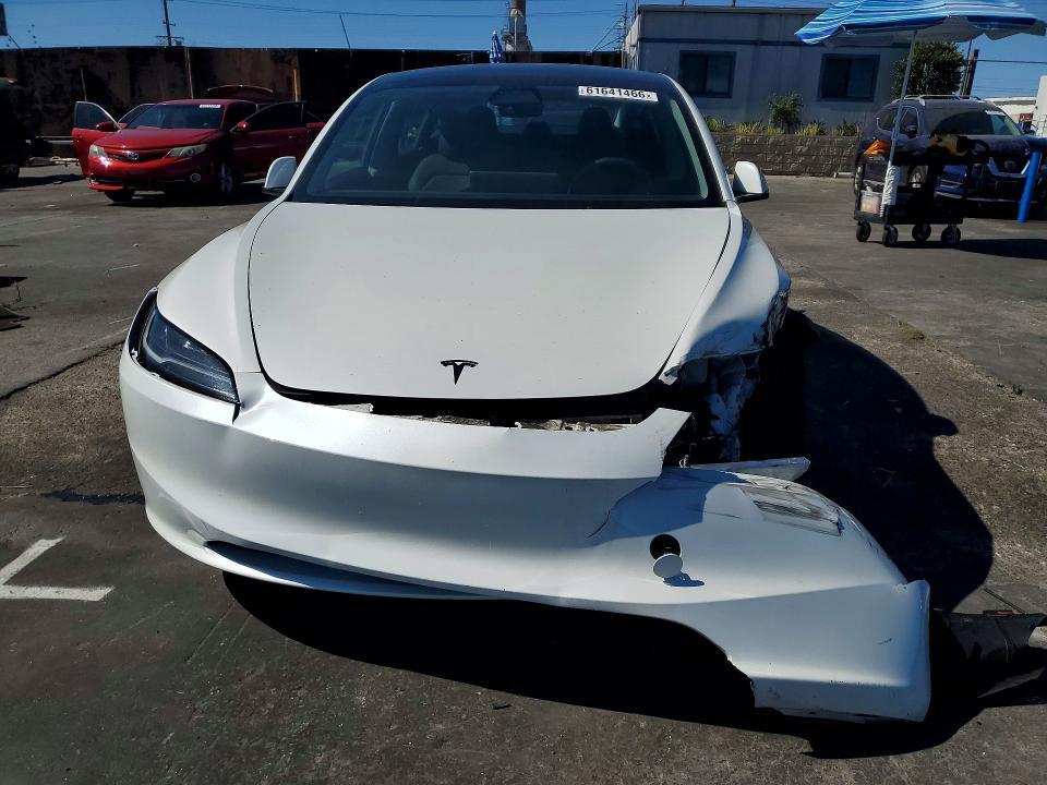 5YJ3E1EA7SF880494 2025 TESLA MODEL 3 photo no. 5