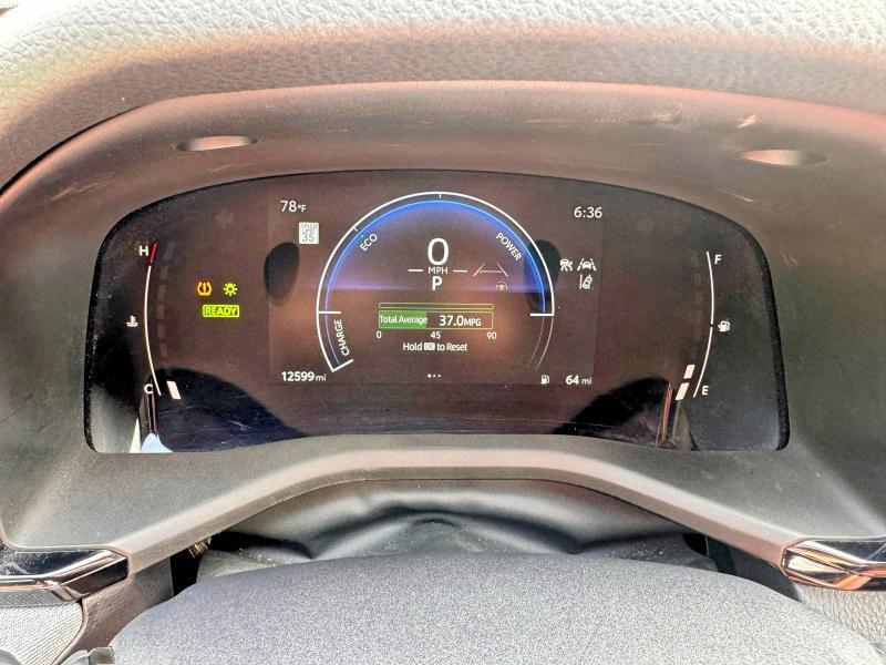 2025 TOYOTA CAMRY LE — Фото 8 из 10