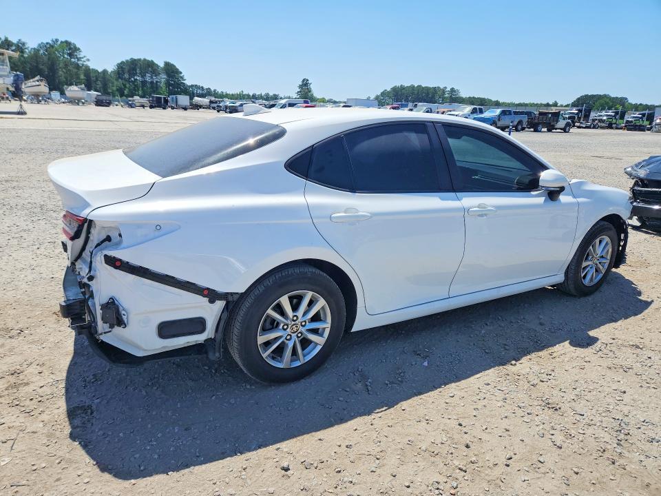 2025 TOYOTA CAMRY LE — Фото 3 из 12