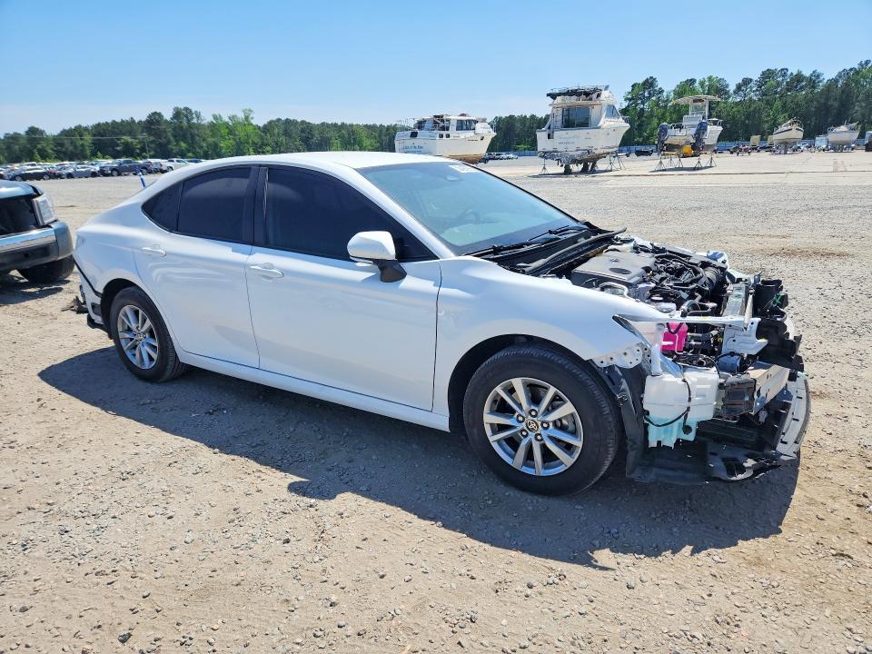 2025 TOYOTA CAMRY LE — Фото 4 из 12