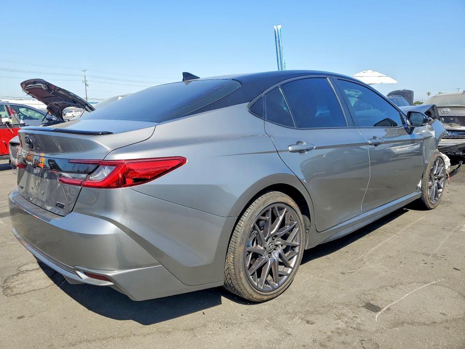 4T1DAACK0SU552512 2025 TOYOTA CAMRY photo no. 3