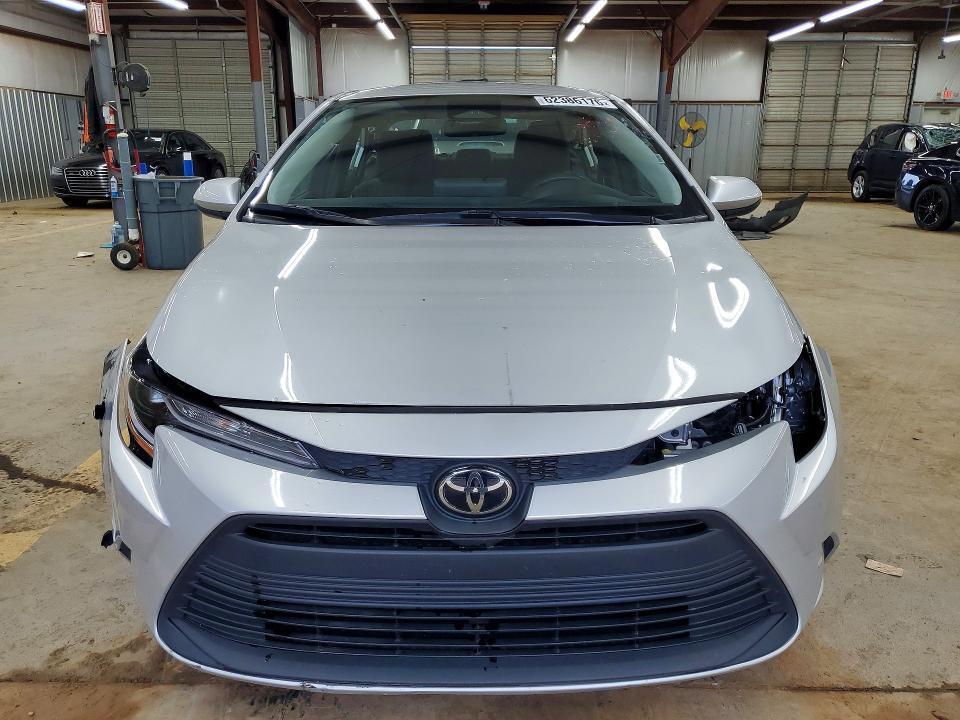 2025 TOYOTA COROLLA LE — Фото 5 из 12