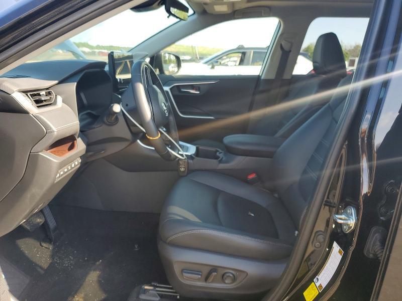 2025 TOYOTA RAV4 LIMITED — Фото 7 из 14