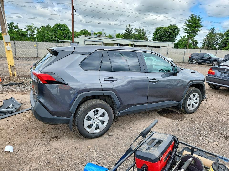 2025 TOYOTA RAV4 LE — Фото 3 из 14