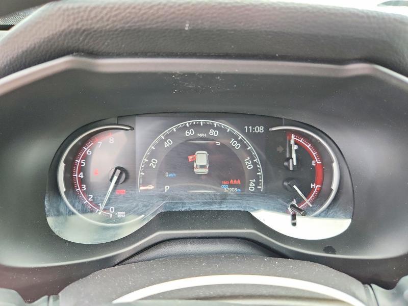 2025 TOYOTA RAV4 LE — Фото 9 из 14