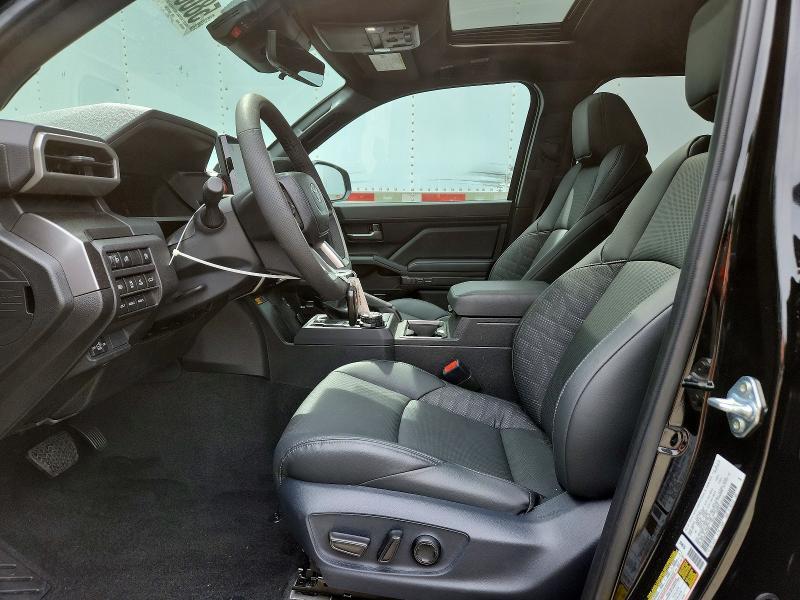 2025 TOYOTA TACOMA TRD OFF-ROAD HV — Фото 7 из 12