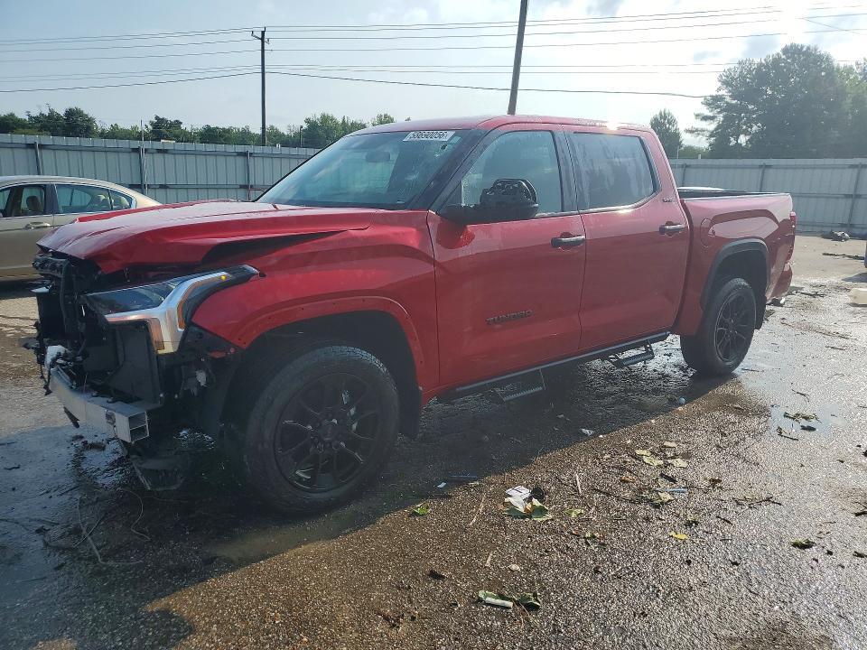 2025 TOYOTA TUNDRA