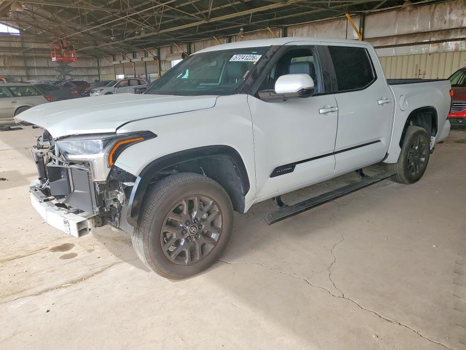 2025 TOYOTA TUNDRA