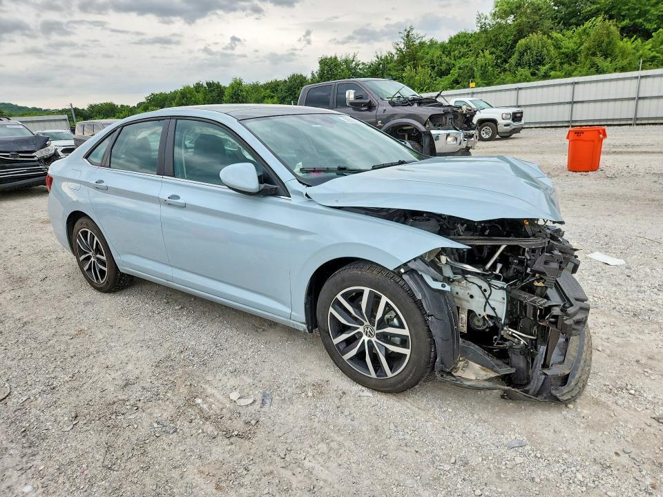 2025 VOLKSWAGEN JETTA SE — Фото 4 из 13