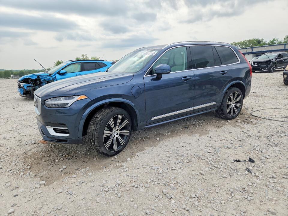 2025 VOLVO XC90