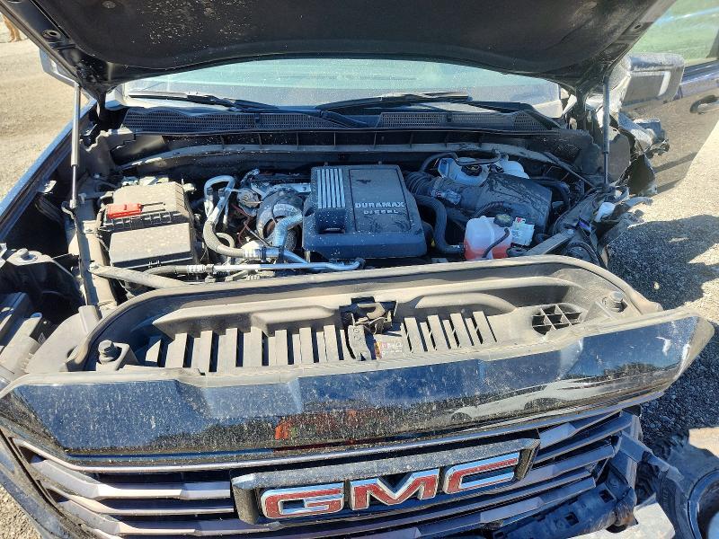 2026 GMC SIERRA K1500 AT4X — Фото 11 из 12