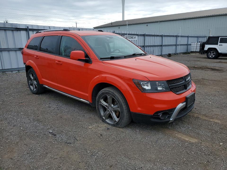 3C4PDCGG0HT619185 2017 DODGE JOURNEY photo no. 4