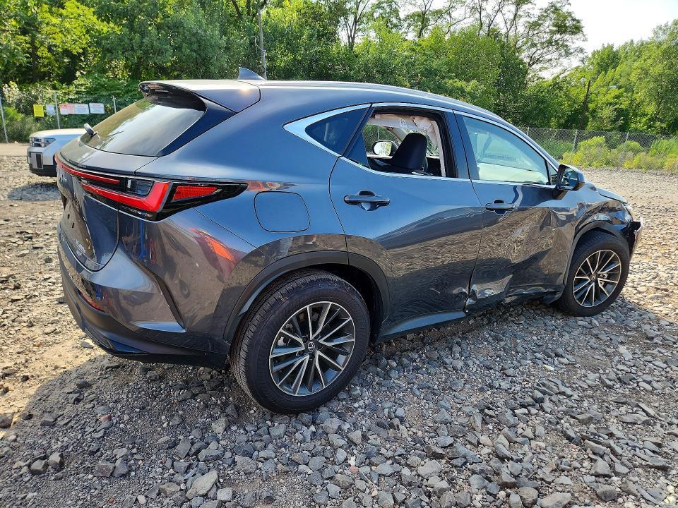 2026 LEXUS NX 450H+ PREMIUM — Фото 3 из 13