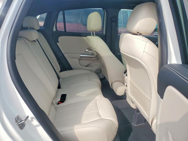 2026 MERCEDES-BENZ GLA 250 4MATIC — Фото 11 из 13