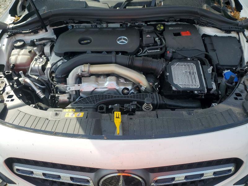 2026 MERCEDES-BENZ GLA 250 4MATIC — Фото 12 из 13