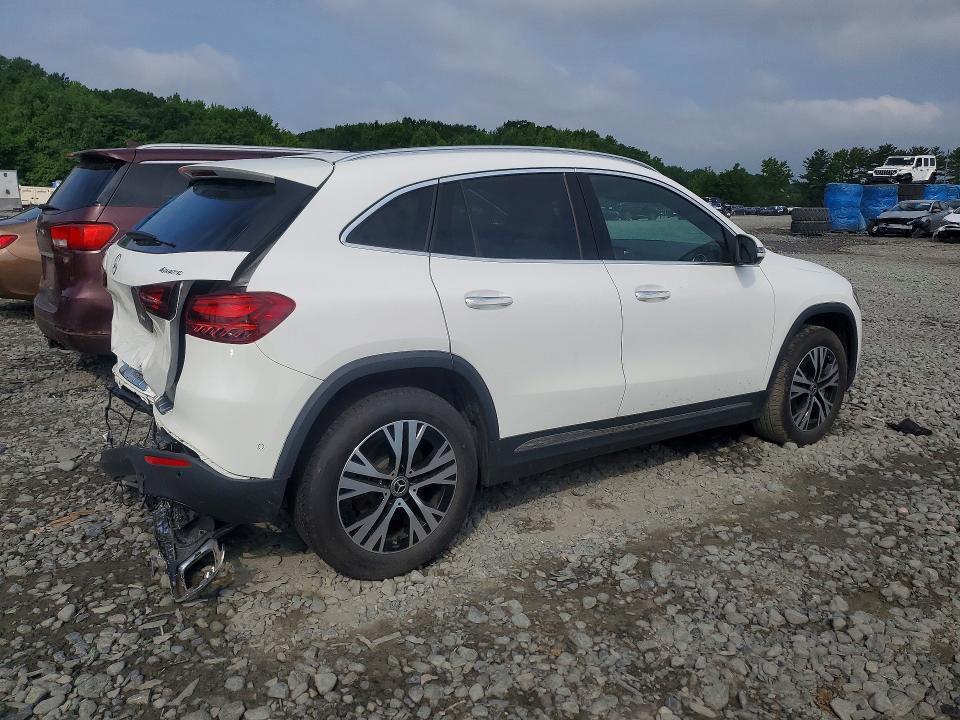 2026 MERCEDES-BENZ GLA 250 4MATIC — Фото 3 из 13