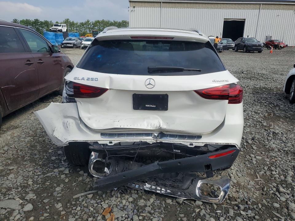 2026 MERCEDES-BENZ GLA 250 4MATIC — Фото 6 из 13