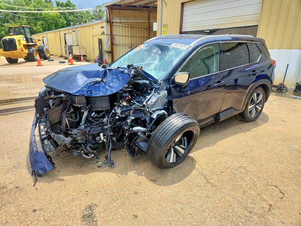 2026 NISSAN ROGUE SL