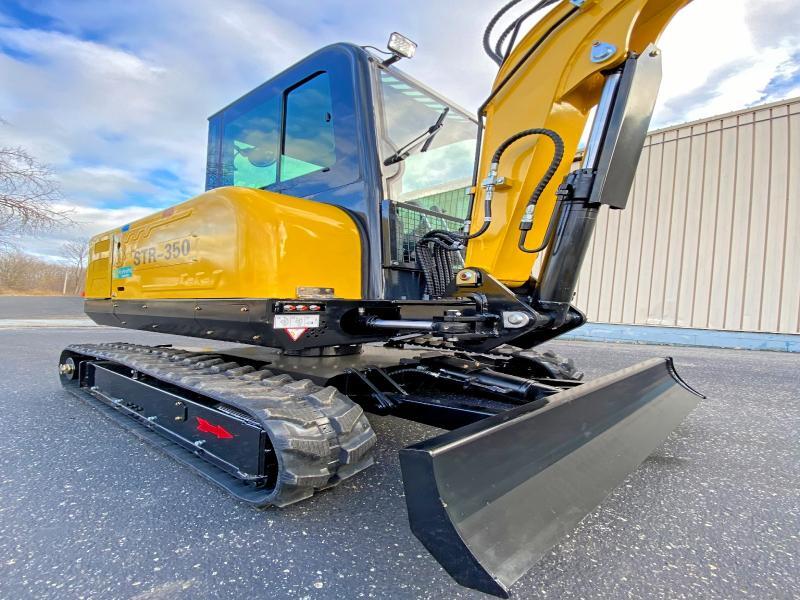 2026 3.5 TON MINI EXCAVATOR + HYDRAULIC THUMB — Фото 5 из 10